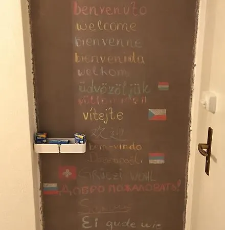 아파트 Ferienwohnung Mit Flair