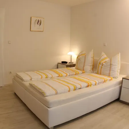 아파트 Ferienwohnung Mit Flair